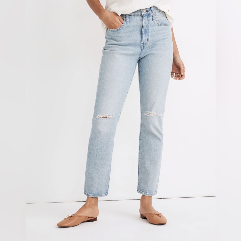Madewell The High-Rise Slim Crop Boyjean in Dumas‎ Wash: Ripped Edition